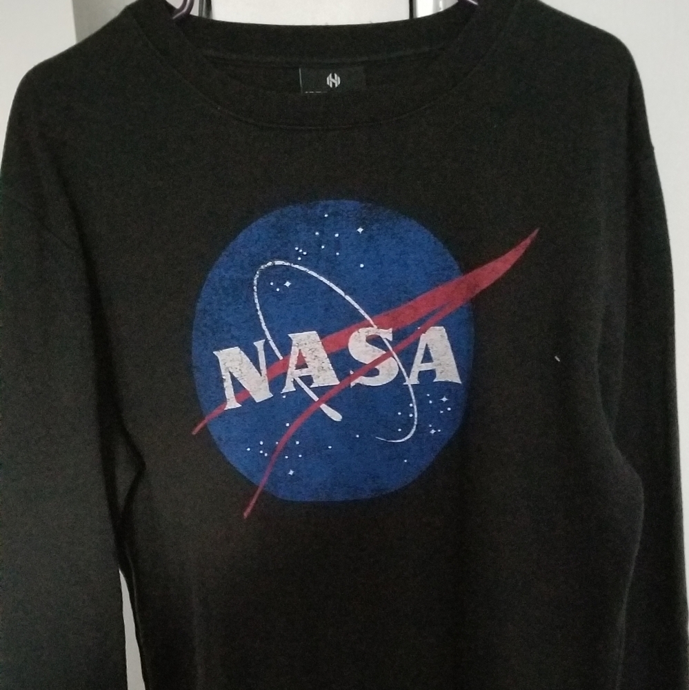 NASA long sleve - Picture 2 of 3